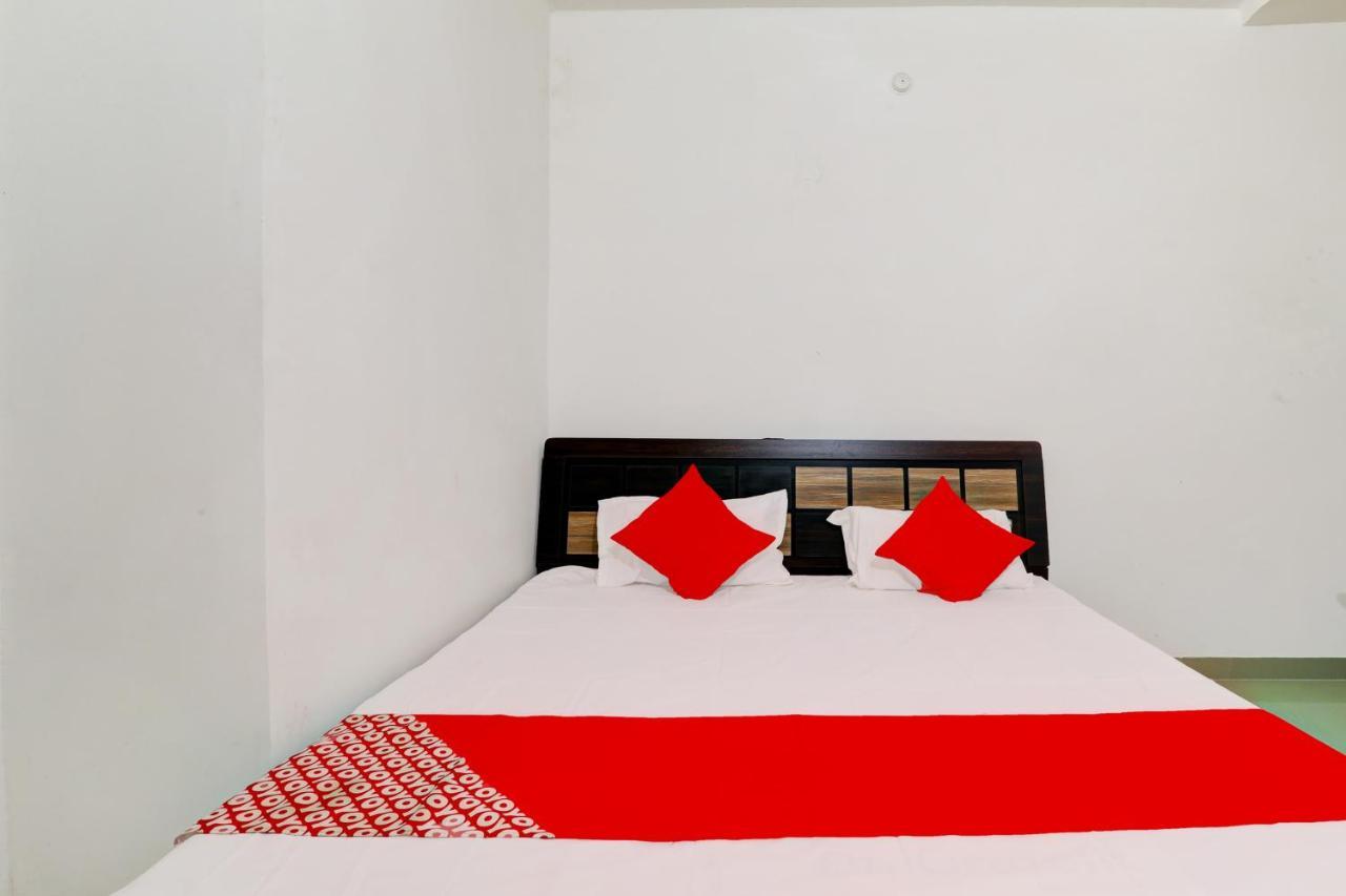 Oyo Flagship Shine Hotel Chinhat Екстер'єр фото